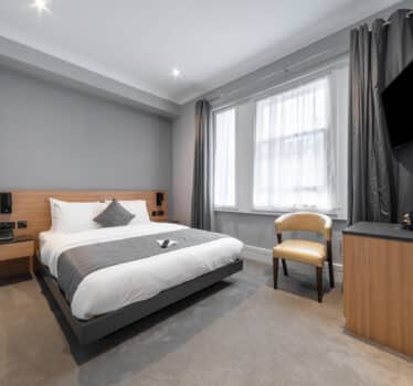 Queensberry Place, London_20211011 - 093