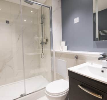 Exhibitionist&Gainsborough_Jul22_highres_93